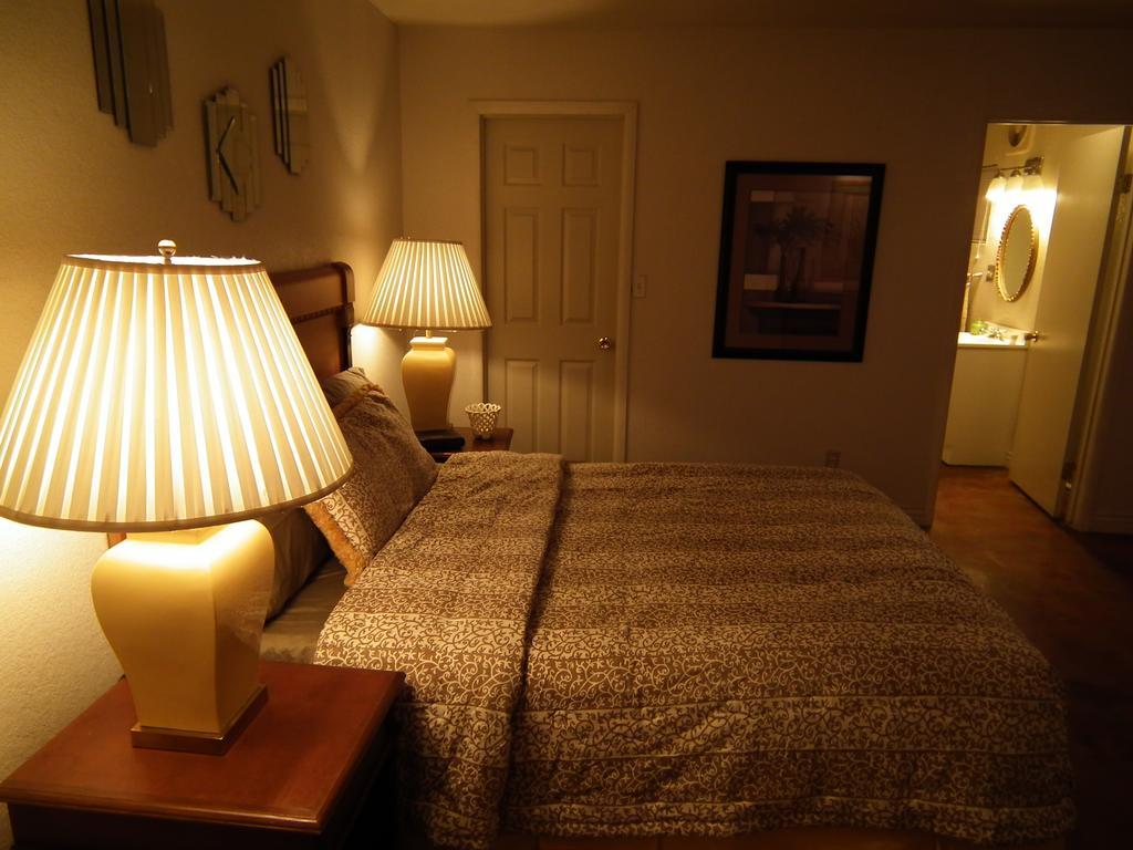 Raz Inn Central Феникс Экстерьер фото